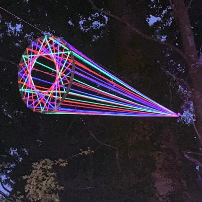 Comet - &copy;Funky String Fings